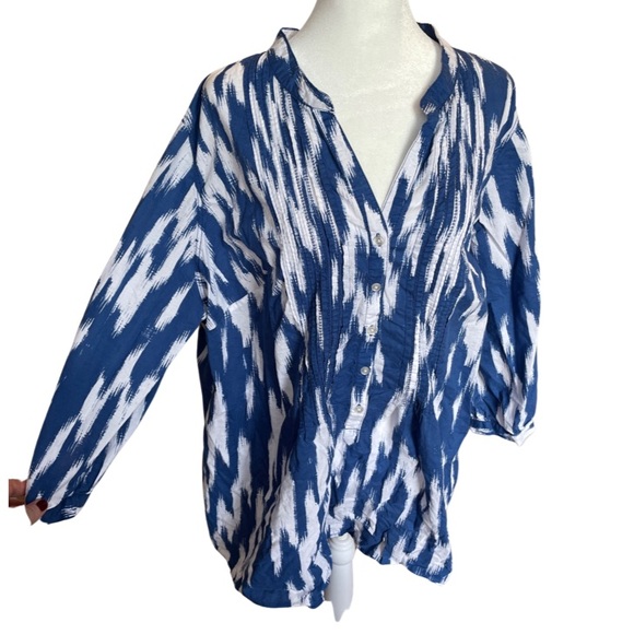 St. John's Bay Tops - St. John’s Bay blue and white tunic top 3X